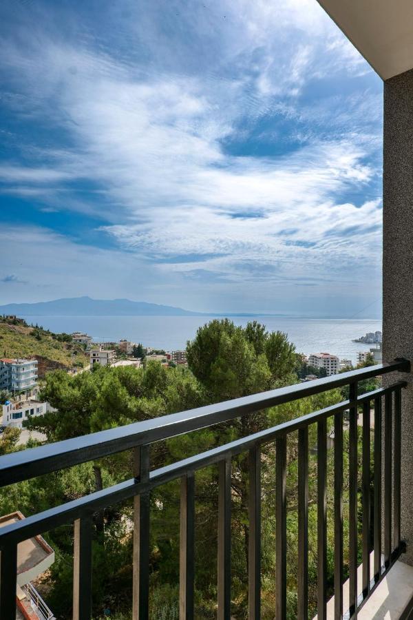 Arijons Apartments Sarandë 外观 照片